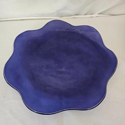 Blue & Red Streaky Glass Plates & More (O-JS)