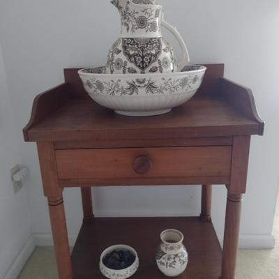 Vintage Hill Pottery Wash/Vanity Set- Bowl, Pitcher with Lid, Powder Dish, Tall Vase (Stand not Included)