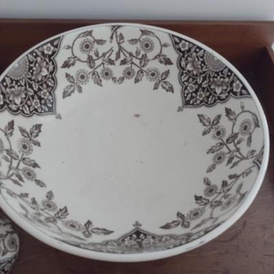 Vintage Hill Pottery Wash/Vanity Set- Bowl, Pitcher with Lid, Powder Dish, Tall Vase (Stand not Included)