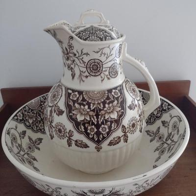 Vintage Hill Pottery Wash/Vanity Set- Bowl, Pitcher with Lid, Powder Dish, Tall Vase (Stand not Included)