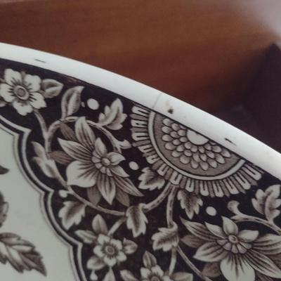 Vintage Hill Pottery Wash/Vanity Set- Bowl, Pitcher with Lid, Powder Dish, Tall Vase (Stand not Included)