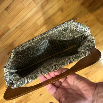 Sale Photo Thumbnail #241