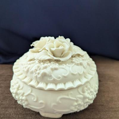 Victorian style porcelain bisque trinket box.