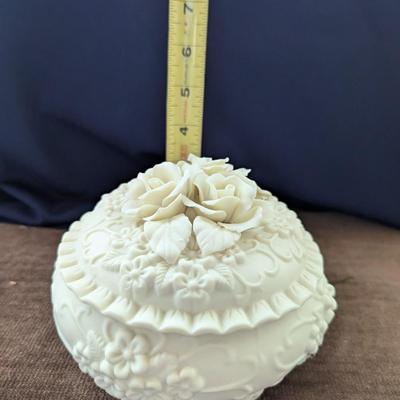 Victorian style porcelain bisque trinket box.