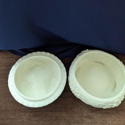 Victorian style porcelain bisque trinket box.