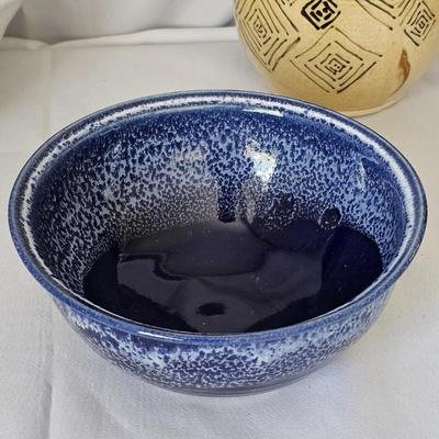 Assortment of Stoneware Bowls, Crocks & Cups (O-JS)