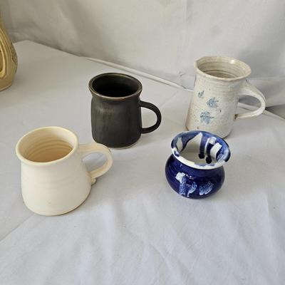 Assortment of Stoneware Bowls, Crocks & Cups (O-JS)
