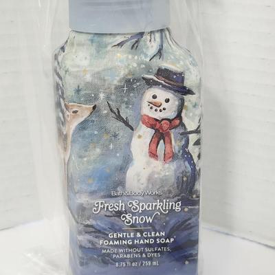 Bath and Body Works Fresh Sparkling Snow Foaming Hand Soap Winter Snowman Gift