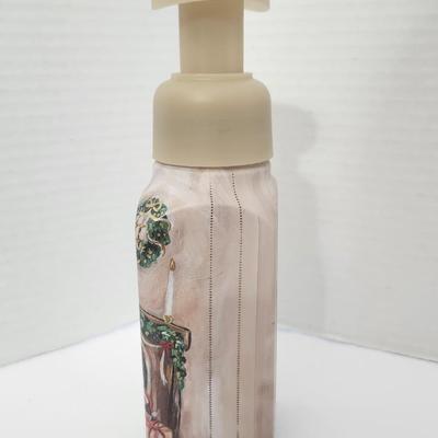 Bath and Body Works Santa’s Milk & Cookies Foaming Hand Soap Cozy Christmas Treat