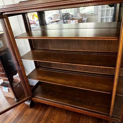 Tiger Oak Glass Front Bookcase w/ Carved Columns (DR-RG)