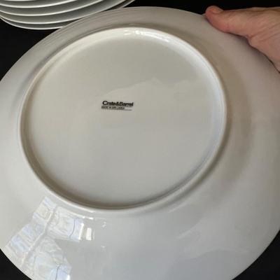 Crate & Barrel White Dinner Plate Set (DR-RG)
