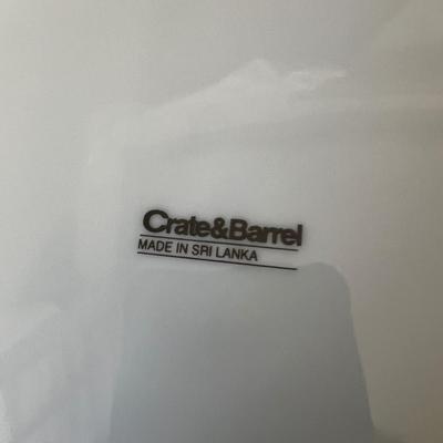 Crate & Barrel White Dinner Plate Set (DR-RG)