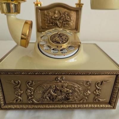 Vintage French Victorian Style phone