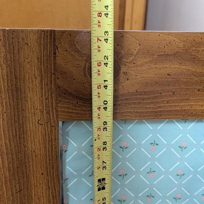 Dresser with Mirror (mirror is not attached)