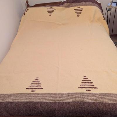 Wool blanket