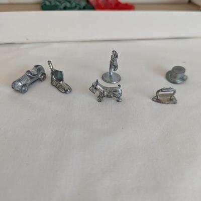 Parker Brothers Monopoly Game