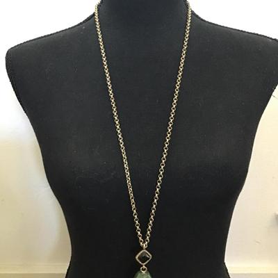Beautiful vintage, Lucky Brand, gold plated, green, and black stone necklace