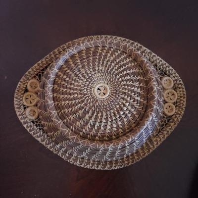 Sweet Grass Baskets (D-KD)