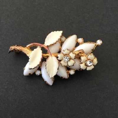 Vintage milk glass brooch