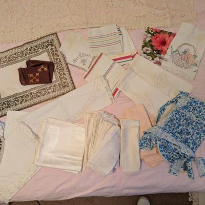 A Nice Lot of Linen Napkins, Dish Towels, Placemat, Vintage Apron, Table Runner.