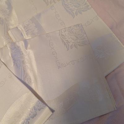 A Nice Lot of Linen Napkins, Dish Towels, Placemat, Vintage Apron, Table Runner.