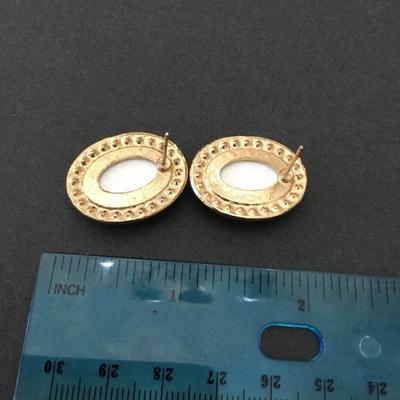 Cute glass and rhinestone hula girl earrings