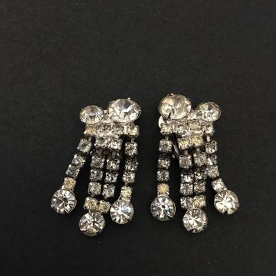 Beautiful, vintage, art deco, rhinestone clip on earrings