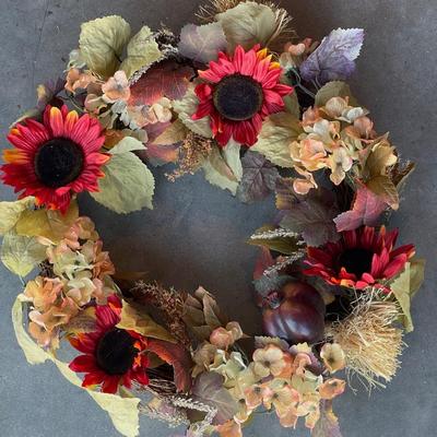 Sale Photo Thumbnail #260: Beautiful fall wreath