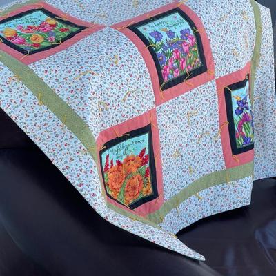 Sale Photo Thumbnail #265: Small hand made quilt