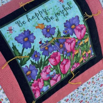 Sale Photo Thumbnail #266: Small hand made quilt