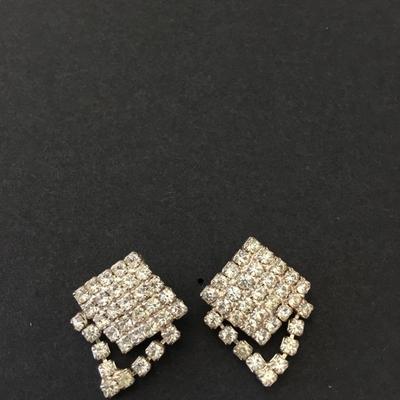 Vintage rhinestone dangle earrings