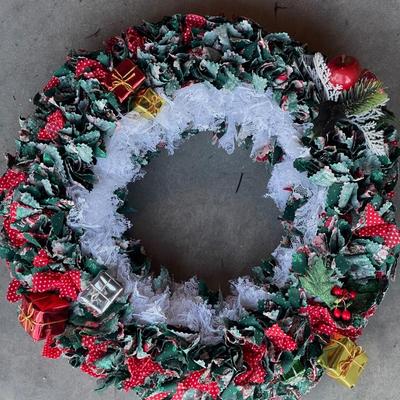 Sale Photo Thumbnail #286: Cute Christmas wreath
