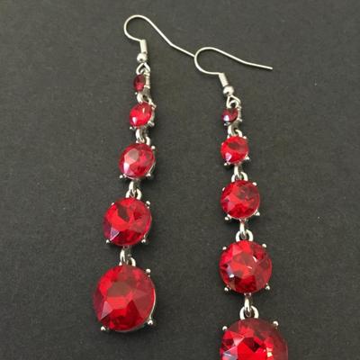 Beautiful, red holiday rhinestone dangle earrings