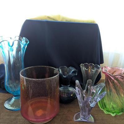 Six Beautiful Vintage Glass Vases.