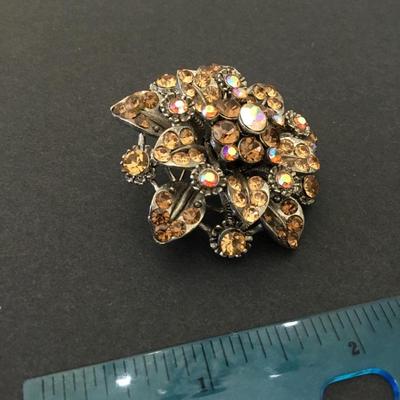 Gorgeous, vintage, rhinestone, flower brooch