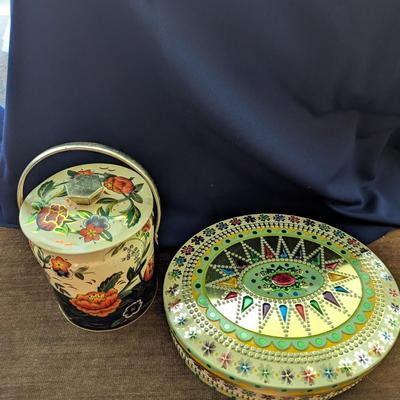 Vintage Baret Ware Tin