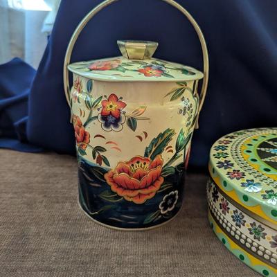 Vintage Baret Ware Tin