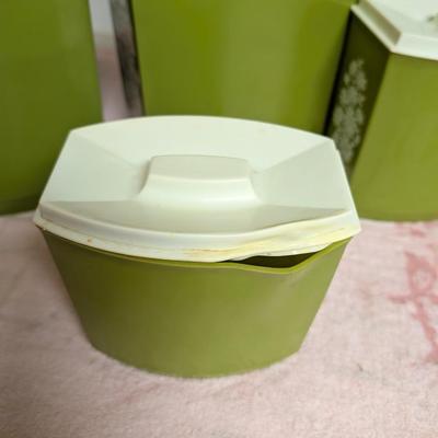 Avacodo Green Vintage Canister Set