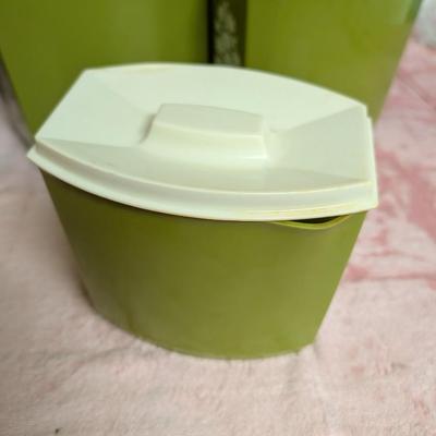 Avacodo Green Vintage Canister Set