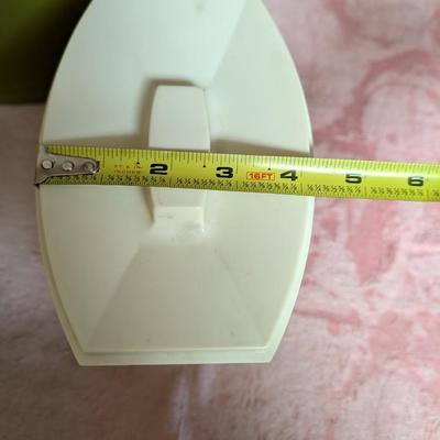 Avacodo Green Vintage Canister Set