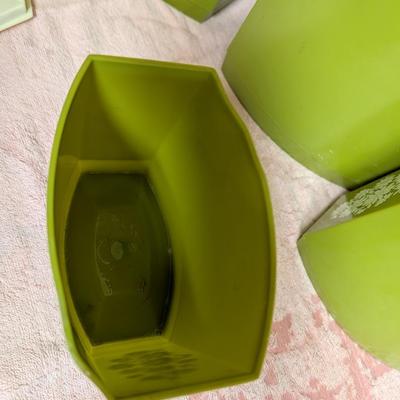 Avacodo Green Vintage Canister Set