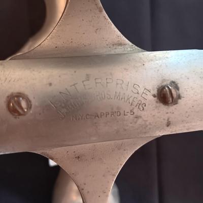 ENTERPRISE JACOBS BROS MAKERS BALANCE SCALE WITH WEIGHTS