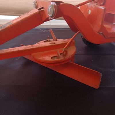 STRUCTO TOYS PRESSED STEEL ROAD GRADER