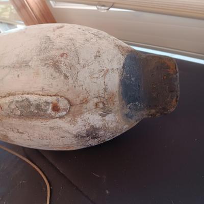 OLD WOODEN HAND CARVED DUCK DECOY