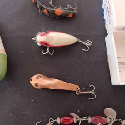 VINTAGE LURES AND MORE