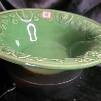 Vintage Bordallo Pinheiro Portugal Frog Lily Leaf Majolica Serving Bowl | Embossed Green Earthenware 11" Bowl | Pattern 010...