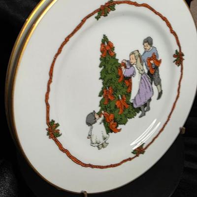 Fitz & Floyd “Deck the Halls” – Set of 2 Christmas Tree Trimming Salad Plates (c. 1982, Japan, Gold Rim)