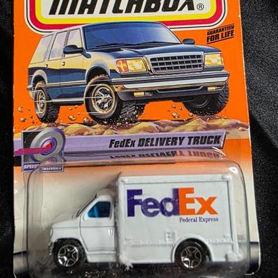 1999 Matchbox #59 of 100 FedEx Delivery Truck | White w/ Purple-Orange Livery | Sealed Original Orange Card | Official Federal Express...