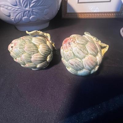 Karen Frances Gray Signed Print & More Vegetable Themed Decor (DR-RG)