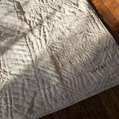Collection of Vintage Quilts (LR-JS)